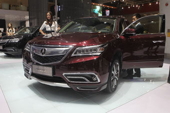 视频：2013广州车展必看新车之新讴歌MDX