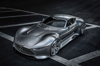 视频：虚拟世界中的奔驰AMG Vision GT概念车