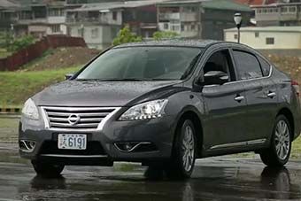 视频：全面升級 试驾日产Sentra(轩逸
