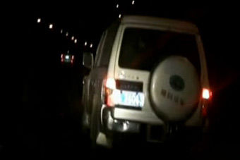 视频：年关注意安全！女童随车被盗 全城搜索救援