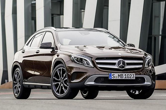 视频：4.8秒破百 奔驰全新GLA45 AMG正式亮相