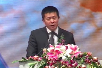 视频：新浪首席执行官曹国伟致辞年度车