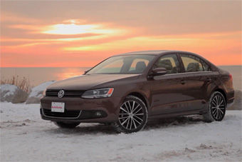 视频：外媒试驾评测2014款海外版捷达1.8T