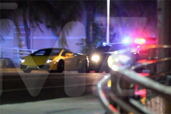 视频：贾斯汀·比伯因涉嫌酒后驾车和飙车