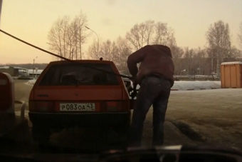 视频：绝对是纯爷们加油 彪悍不需要解释