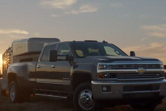 视频：2014超级碗雪佛兰广告 西尔维拉多重型车