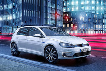 视频：综合油耗1.8升 高尔夫GTE 混动车发布