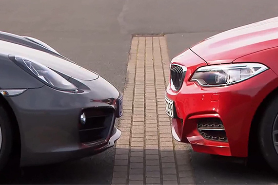 视频：对比测试宝马 M235i vs 保时捷Cayman S