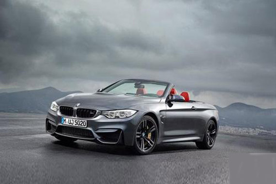 视频：运动与浪漫兼得 全新宝马M4敞篷车