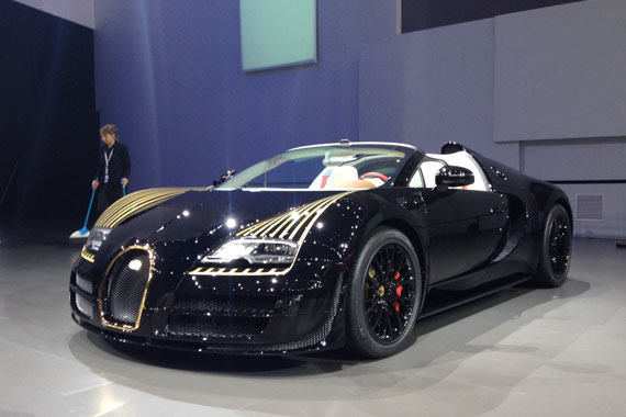 视频：2014北京车展热点新车之限量布加迪