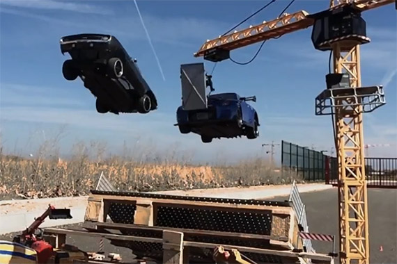 视频：国外牛人打造RC遥控车版 “速度与激情7”