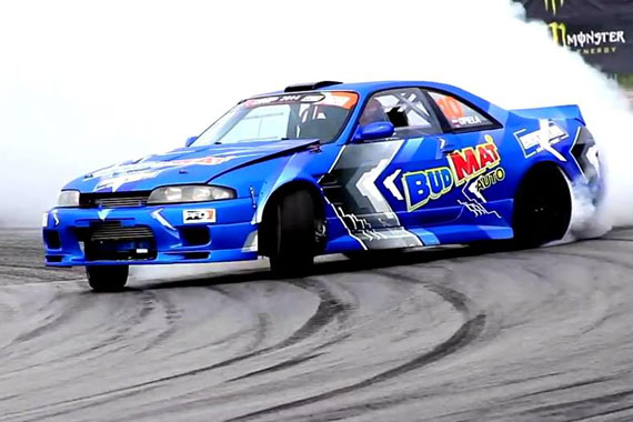 视频：精彩呈现 BUDMAT汽车漂移团队力作