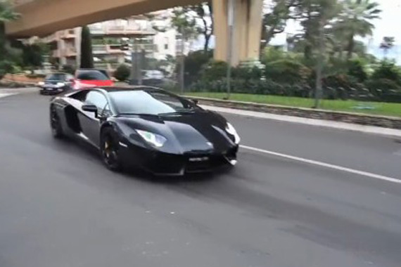 视频：超凡加速体验 保时捷911 Carrera GTS