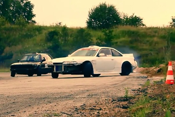 视频：JBB的漂移训练 精彩不断