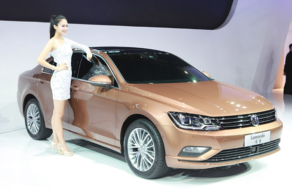 视频：2014成都车展热点新车之上海大众NMC凌渡