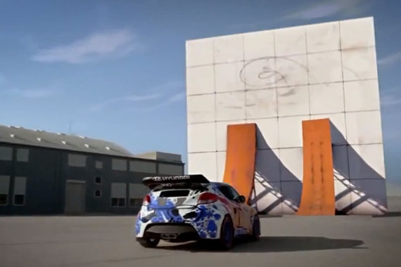 视频：性能小车飞檐走壁 玩的就是心跳