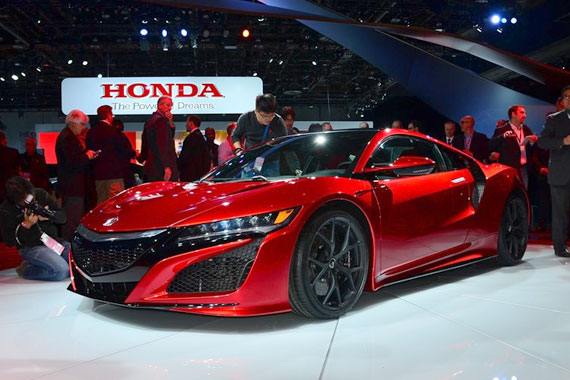 视频：2015上海车展豪车超跑讴歌NSX