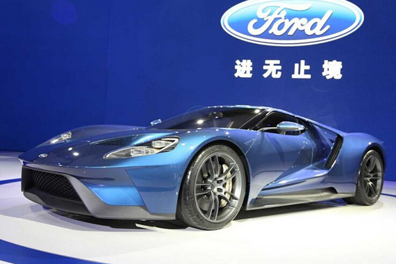 视频：2015上海车展豪车超跑之福特GT