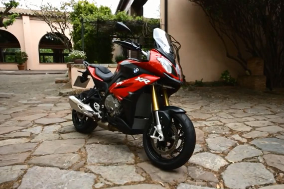 视频：两轮世界的X6 2016款宝马S 1000 XR