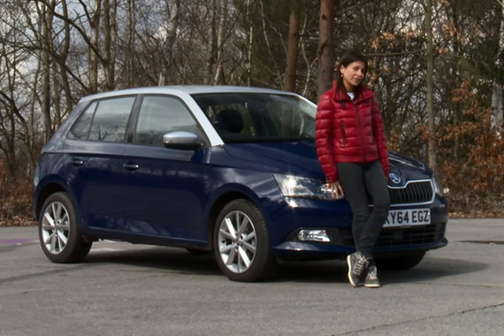 视频：靠谱的小型车 试驾斯柯达晶锐（译制）