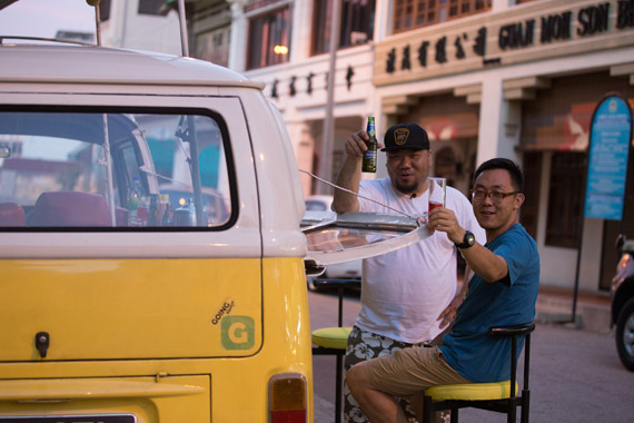视频：《Going》第一季04 大众T2餐车游槟城