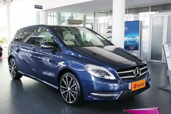 视频：新一代奔驰B级高清详解