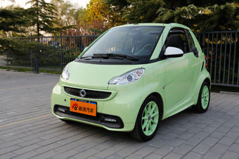 视频：城市精灵 smart双座敞篷高清详解