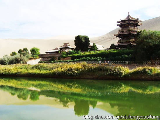 新浪旅游配图:天下第一泉 摄影:侠客游四方 新浪旅游配图:天下第一泉 摄影:侠客游四方