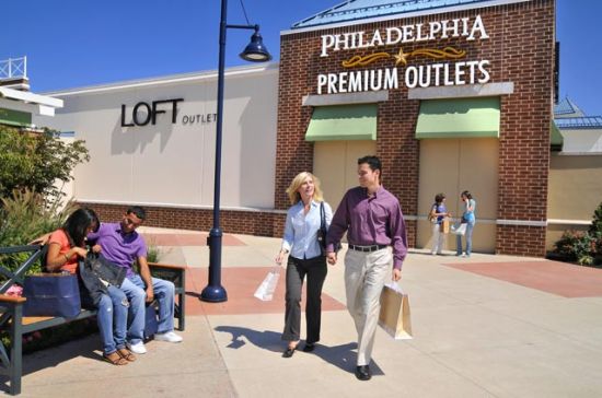 1) Philadelphia Premium Outlets (摄影B. Krist for GPTMC) Philadelphia Premium Outlets (摄影B. Krist for GPTMC)