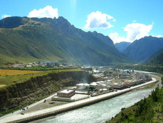 丽江泸沽湖旅游_丽江泸沽湖旅游攻略_泸沽湖