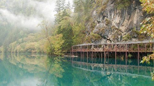 四川旅游攻略_四川游玩攻略_四川自助旅游攻略