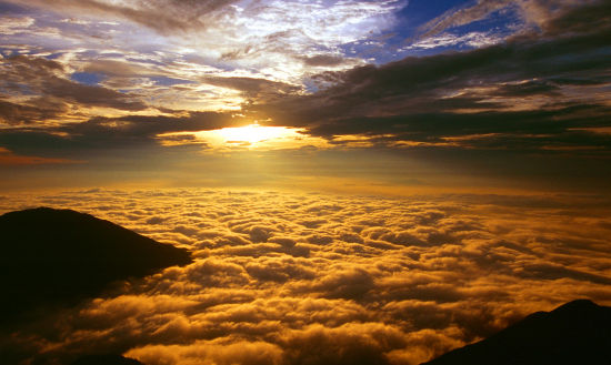 长沙岳麓山旅游_长沙岳麓山旅游攻略_岳麓山