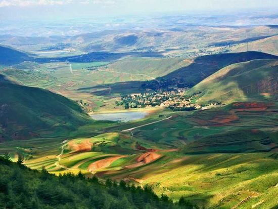 阿拉善盟巴丹吉林沙漠旅游_阿拉善盟巴丹吉林