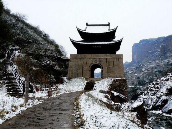 四川九寨沟旅游_四川九寨沟旅游攻略_九寨沟