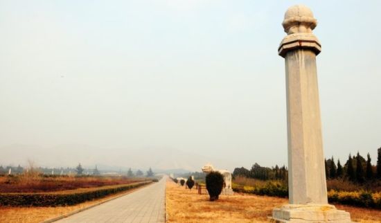 西安秦始皇陵景区旅游_西安秦始皇陵景区旅游