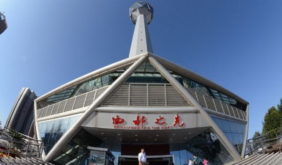 西安大雁塔旅游_西安大雁塔旅游攻略_大雁塔