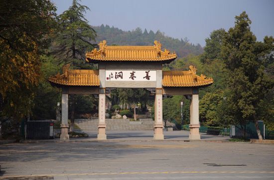 无锡市宜兴善卷洞旅游_无锡市宜兴善卷洞旅游