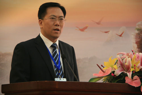 张家界市人民政府副市长胡志文致辞。(徐金泉/摄) 张家界市人民政府副市长胡志文致辞。(徐金泉/摄)