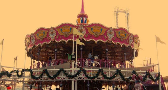 上海上海欢乐谷旅游_上海上海欢乐谷旅游攻略