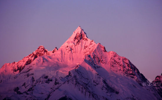 迪庆州梅里雪山旅游_迪庆州梅里雪山旅游攻略_梅里雪山图片_梅里雪山门票价格_新浪旅游