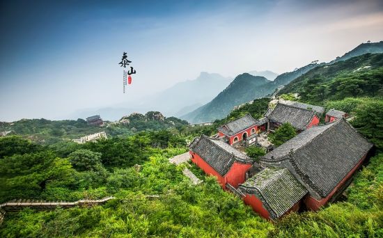 泰山夏季云海碧波(图:@扫雪-菲林映像)