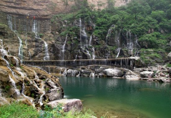 八里沟(图片来源于网络) 八里沟(图片来源于网络)