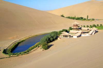 敦煌鸣沙山月牙泉旅游_敦煌鸣沙山月牙泉旅游