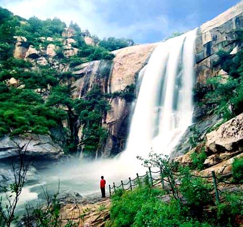 泰安市热门景点推荐_泰安市热门旅游景点介绍