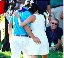 杜夫纳摸妻子翘臀 杜夫纳摸妻子翘臀