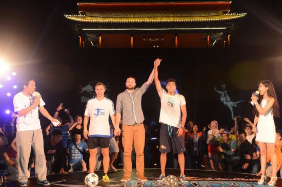 第二届红牛花足世界杯居庸关完美收官 伊朗小