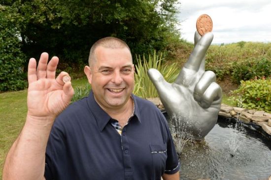 曼联球迷中1800万巨奖语出惊人:花光再买彩票