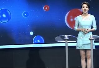 有美女主持子涵的存在,似乎让原本悬念丛生的开奖,平添了互动感和亲切