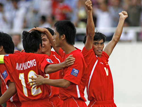 Խ���״β��������븴������������������д��ʷ