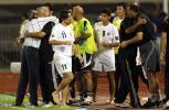 图文-[亚洲杯]阿曼0-0伊拉克队教练拥抱庆祝